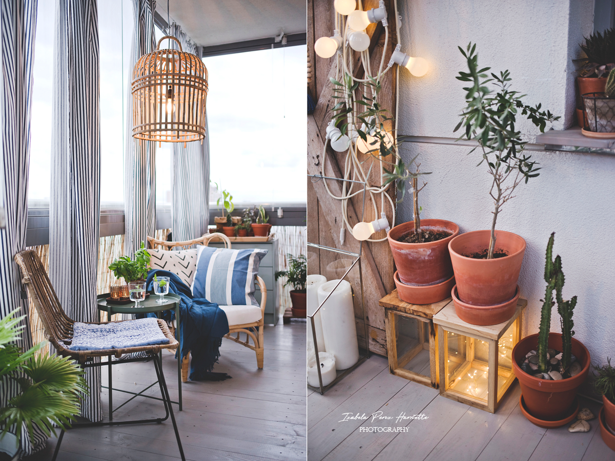 balkon, balcony, bambusowa lampa, bambusowy fotel, rośliny na balkonie, letnie wnętrze, drewniana podłoga